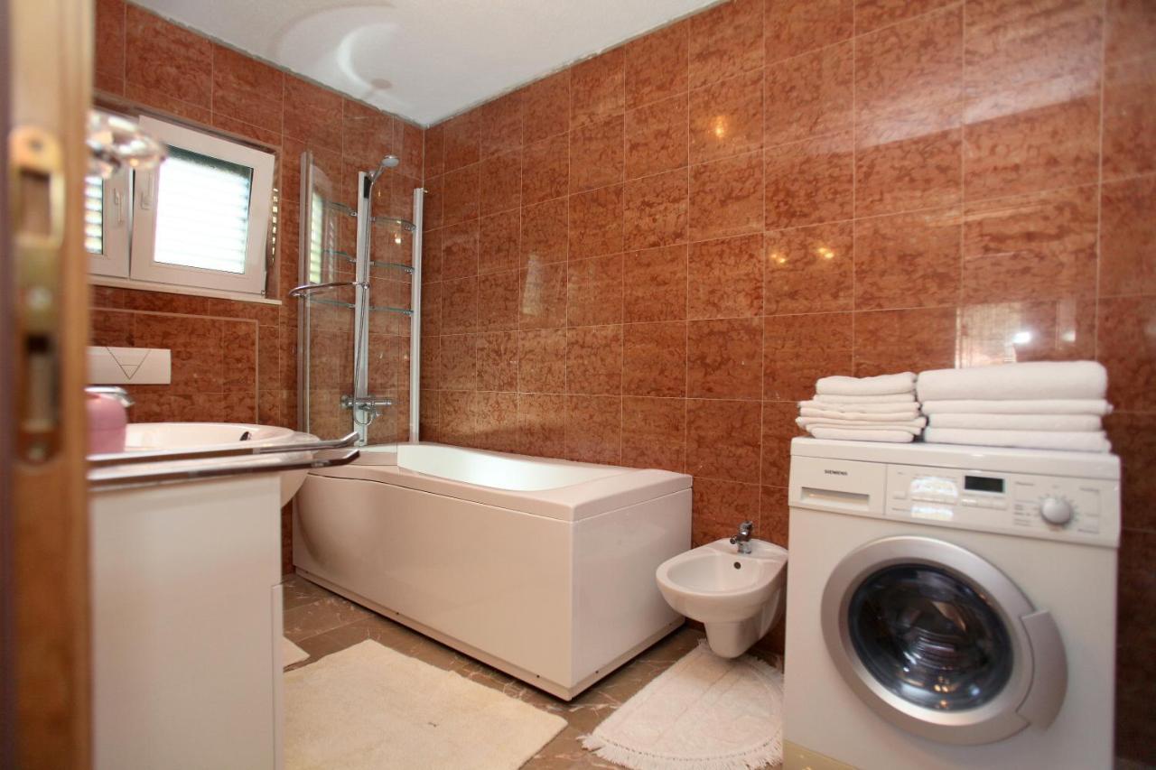 Apartment Udovicic Trogir Eksteriør bilde
