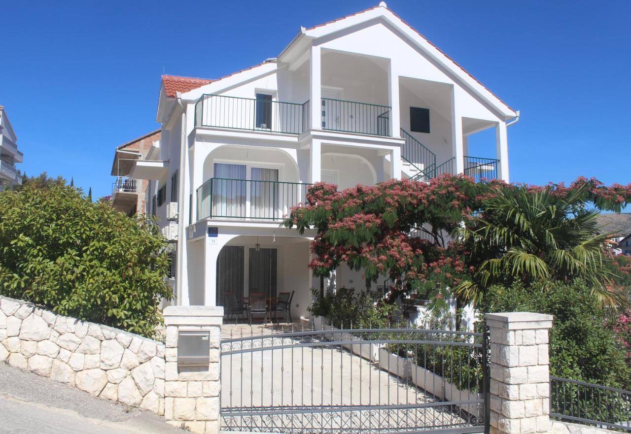 Apartment Udovicic Trogir Eksteriør bilde