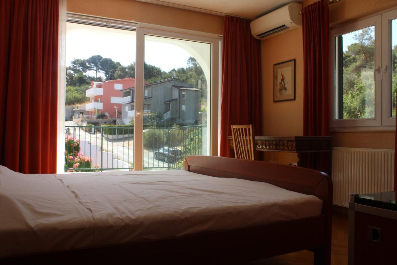 Apartment Udovicic Trogir Eksteriør bilde